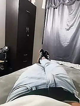 Snapshot of Andy-rtg chatting on 03-16-25, 11:37 Andy-rtg online show from 03-16-25, 11:37