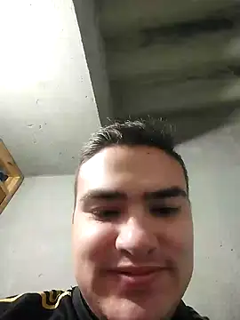 Snapshot of Andy-rtg chatting on 03-21-25, 02:28 Andy-rtg online show from 03-21-25, 02:28