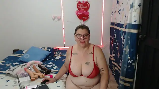 Olgahunder online show from 03-19-26, 03:06