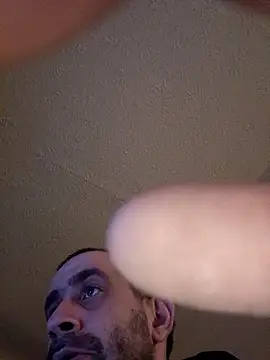 Snapshot of mayg chatting on 01-08-26, 03:34 mayg online show from 01-08-26, 03:34