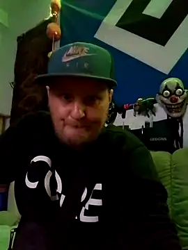 Atze202518 online show from 10-29-25, 07:13