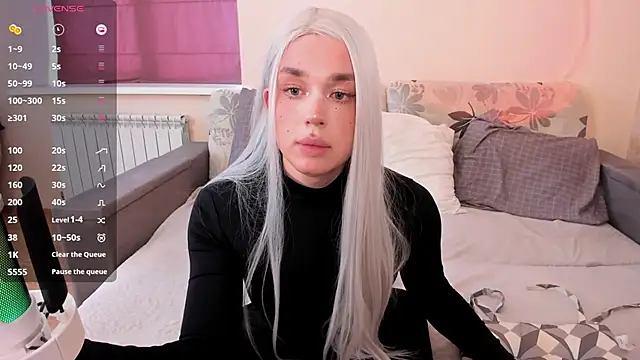 Snapshot of Hentailove20 chatting on 09-21-25, 12:10 Hentailove20 online show from 09-21-25, 12:10