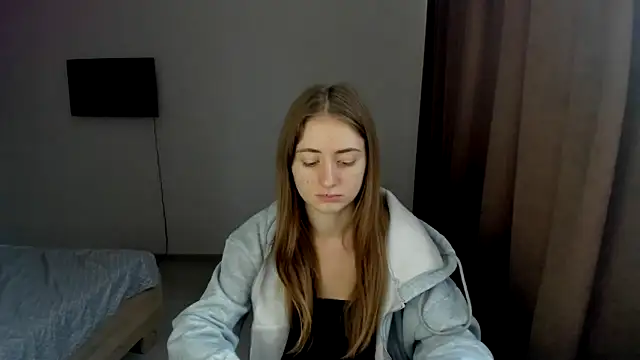 LilyHaart online show from 10-04-25, 08:38