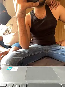 Snapshot of nightlife__12 chatting on 11-08-25, 08:51 nightlife 12 online show from 11-08-25, 08:51