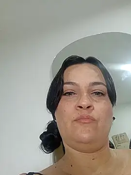 Snapshot of megan_milf79 chatting on 02-01-26, 04:16 megan milf79 online show from 02-01-26, 04:16