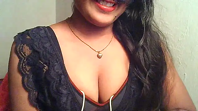 Snapshot of Cludi-New chatting on 03-18-25, 05:23 Cludi-New online show from 03-18-25, 05:23