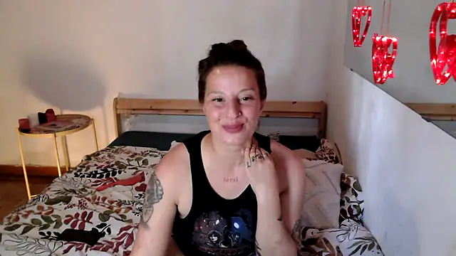 vitoriavaz online show from 05-07-26, 11:24