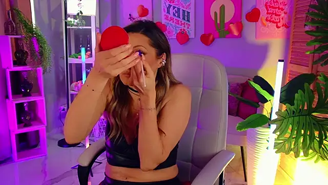 SarahAlluring online show from 03-22-26, 01:01