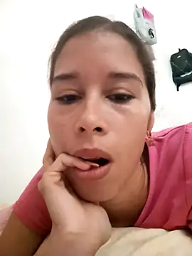 Snapshot of Sexi_girl29 chatting on 06-24-26, 12:04 Sexi girl29 online show from 06-24-26, 12:04