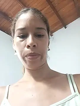 Snapshot of Sexi_girl29 chatting on 06-21-26, 02:45 Sexi girl29 online show from 06-21-26, 02:45