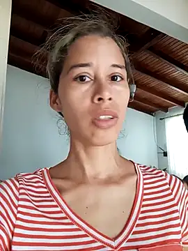 Snapshot of Sexi_girl29 chatting on 02-13-26, 01:33 Sexi girl29 online show from 02-13-26, 01:33