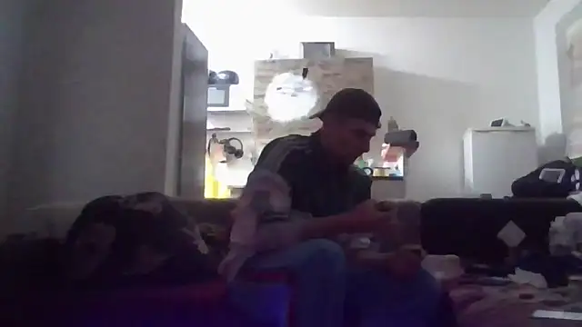 Snapshot of ThePython666 chatting on 11-09-25, 03:49 ThePython666 online show from 11-09-25, 03:49