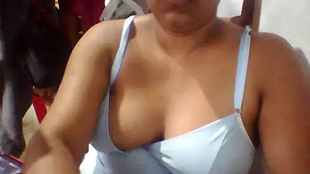 Snapshot of Sydneyputinha chatting on 04-19-26, 09:39 Sydneyputinha online show from 04-19-26, 09:39