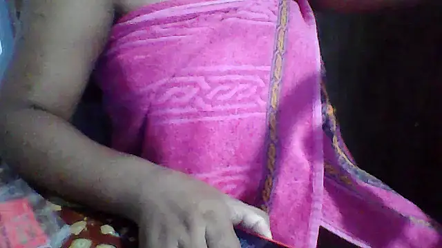 Snapshot of Sydneyputinha chatting on 09-27-25, 02:07 Sydneyputinha online show from 09-27-25, 02:07