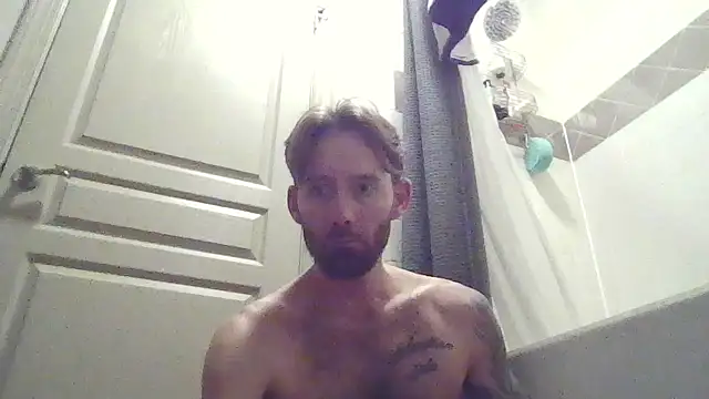 Snapshot of whowantsacreampie chatting on 10-17-25, 12:29 whowantsacreampie online show from 10-17-25, 12:29