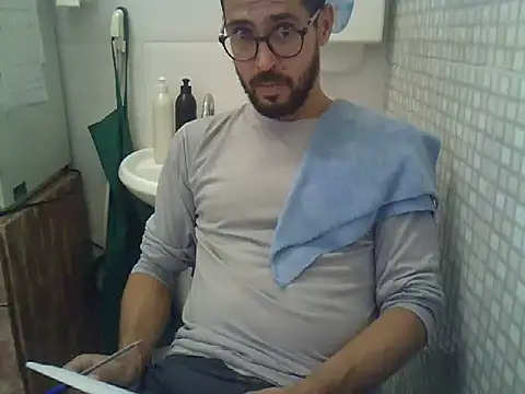 pdasgyn online show from 03-05-26, 01:19