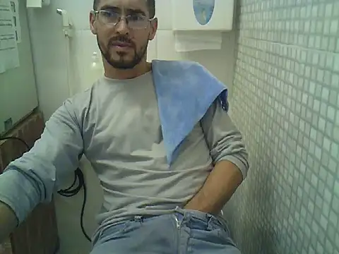 pdasgyn online show from 09-18-25, 04:54