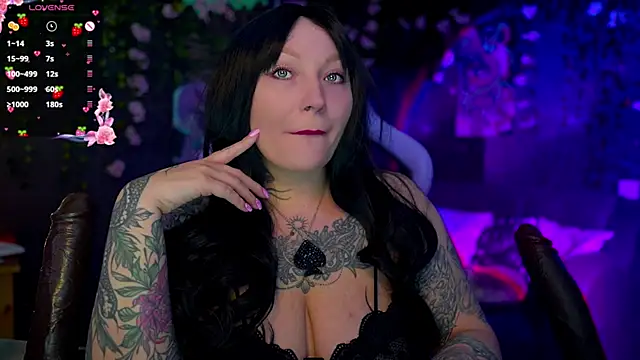 BlackedBarbie online show from 10-31-25, 06:59