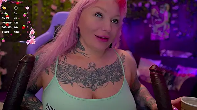 BlackedBarbie online show from 10-17-25, 12:51