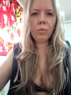 Irina3718 online show from 04-10-26, 03:08