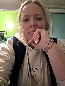 Irina3718 online show from 12-15-25, 09:53