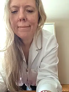 Irina3718 online show from 02-01-26, 10:57