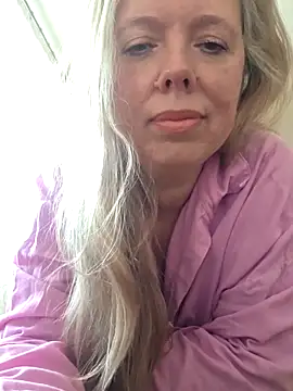 Irina3718 online show from 02-03-26, 11:04