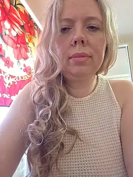 Snapshot of Irina3718 chatting on 06-16-26, 07:19 Irina3718 online show from 06-16-26, 07:19