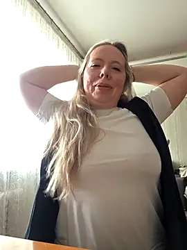 Irina3718 online show from 02-17-26, 09:06