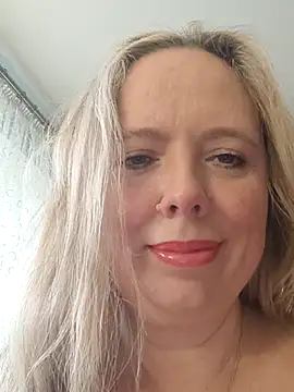 Irina3718 online show from 11-17-25, 11:58