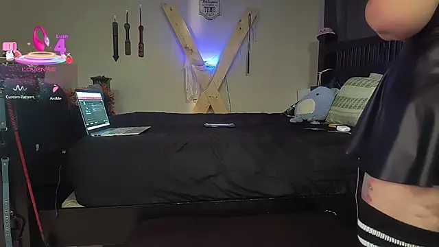 KinkyBratandDaddy online show from 10-30-25, 03:16