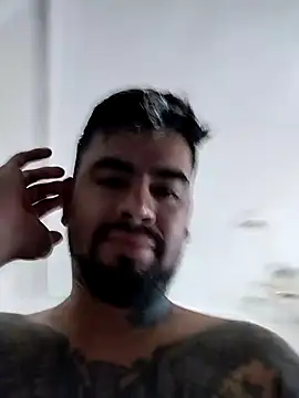 Snapshot of crazyweelove chatting on 03-18-25, 10:28 crazyweelove online show from 03-18-25, 10:28