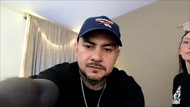 Snapshot of Te_para_2 chatting on 03-11-25, 03:14 Te para 2 online show from 03-11-25, 03:14