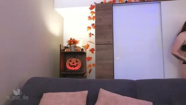 Te para 2 online show from 10-25-25, 04:18