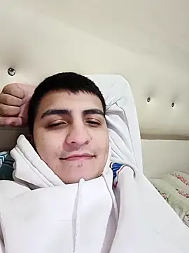 Snapshot of Kadir1320@xh chatting on 03-19-25, 09:58 Kadir1320xh online show from 03-19-25, 09:58