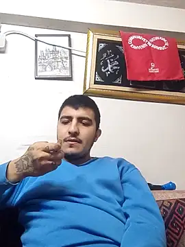 Snapshot of Kadir1320@xh chatting on 03-01-26, 11:05 Kadir1320xh online show from 03-01-26, 11:05