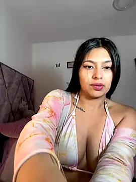 Tania rendon online show from 10-25-25, 10:03