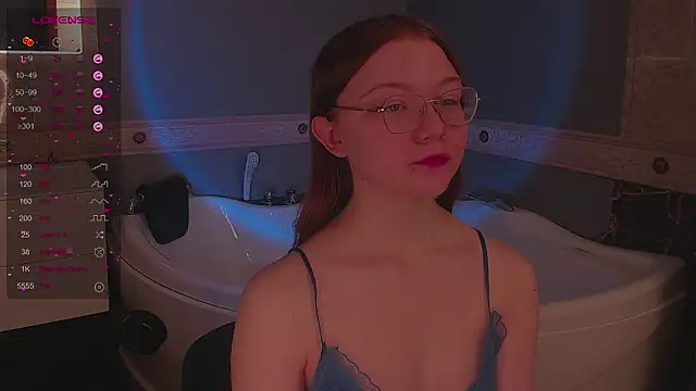 Snapshot of luv_tessa chatting on 02-12-26, 01:38 luv tessa online show from 02-12-26, 01:38