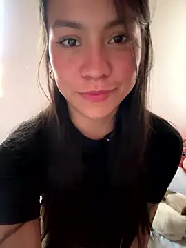 Snapshot of -Selene- chatting on 01-15-26, 10:02 -Selene- online show from 01-15-26, 10:02