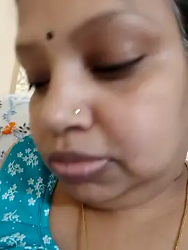 Arohi35 online show from 03-18-26, 01:57