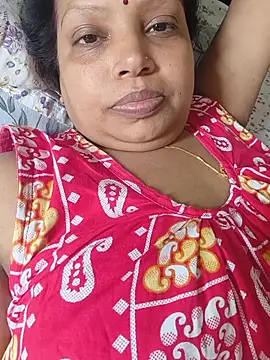 Snapshot of Arohi35 chatting on 05-31-26, 04:51 Arohi35 online show from 05-31-26, 04:51
