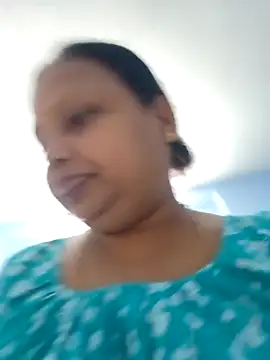 Snapshot of Arohi35 chatting on 05-03-26, 01:25 Arohi35 online show from 05-03-26, 01:25