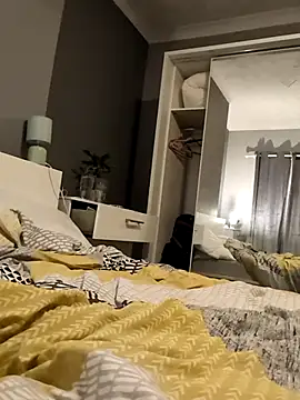 Snapshot of Nick-Ox chatting on 03-18-25, 08:59 Nick-Ox online show from 03-18-25, 08:59