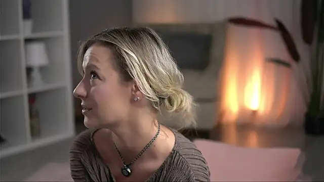 Snapshot of AnnastasiaMills chatting on 06-07-26, 07:52 AnnastasiaMills online show from 06-07-26, 07:52
