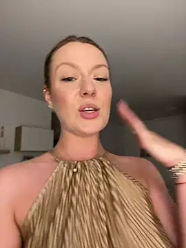 AnnastasiaMills online show from 05-06-26, 07:18