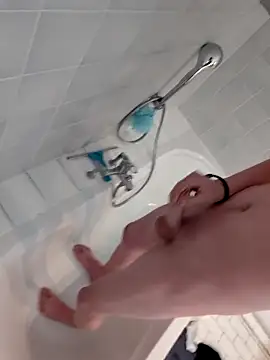 Snapshot of boasbuiten chatting on 03-01-26, 11:32 boasbuiten online show from 03-01-26, 11:32