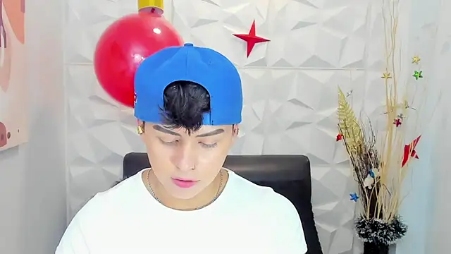 Sam Daves online show from 12-18-25, 01:04