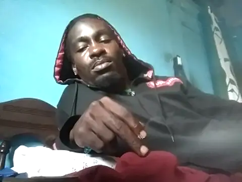 Snapshot of rasvinchi chatting on 10-18-25, 12:29 rasvinchi online show from 10-18-25, 12:29
