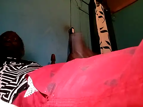 Snapshot of rasvinchi chatting on 09-30-25, 04:40 rasvinchi online show from 09-30-25, 04:40