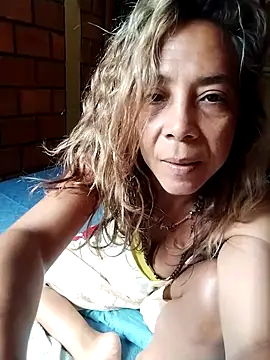 Snapshot of Lady_Lolla11 chatting on 11-26-25, 04:07 Lady Lolla11 online show from 11-26-25, 04:07